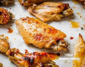 курячі крильця з лимоном та медом