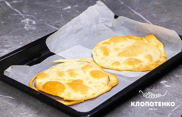 Як пекти коржі для Наполеона