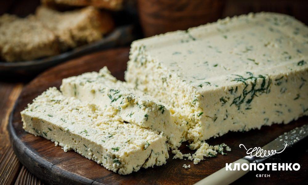 Бойківська кухня: домашній сир з кропом