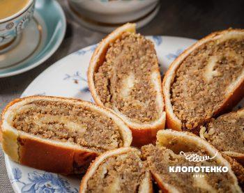 Дріжджовий рулет баник