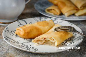 налисники з яблуками