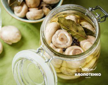 мариновані шампіньйони на зиму рецепт