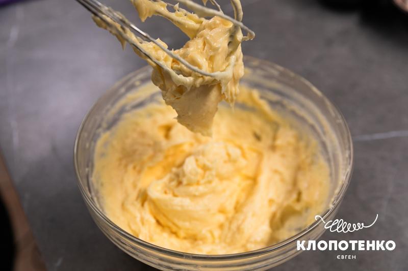 Готовий заварний крем