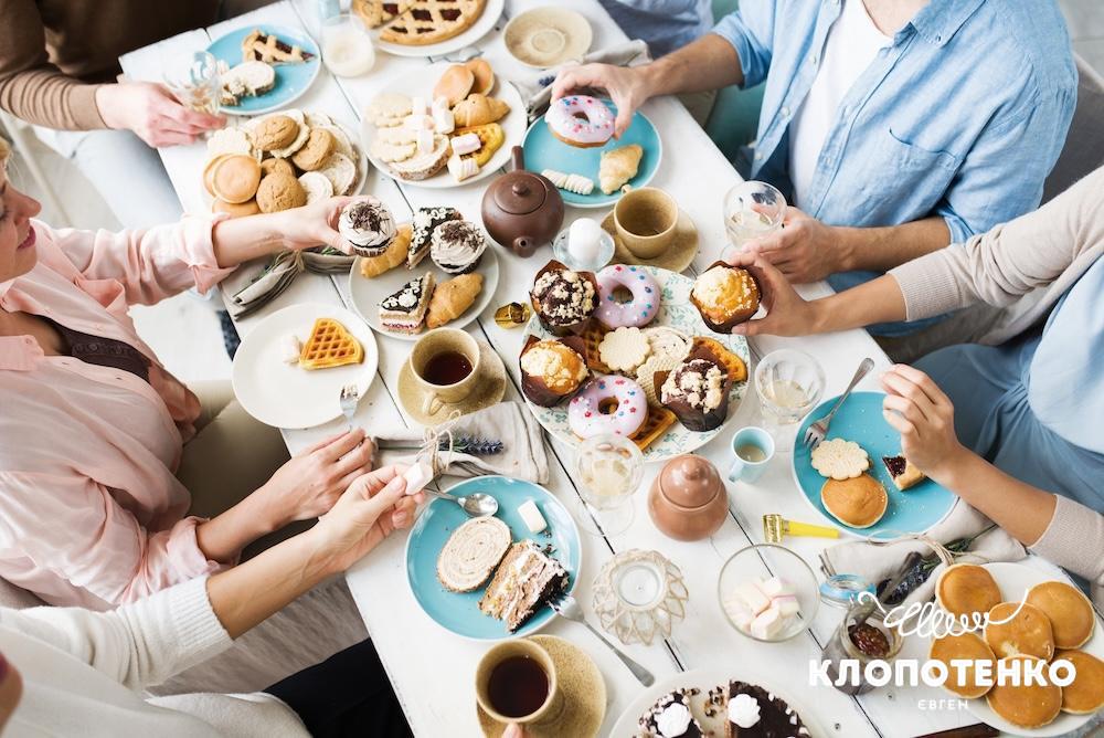 чому нас хочеться десерт