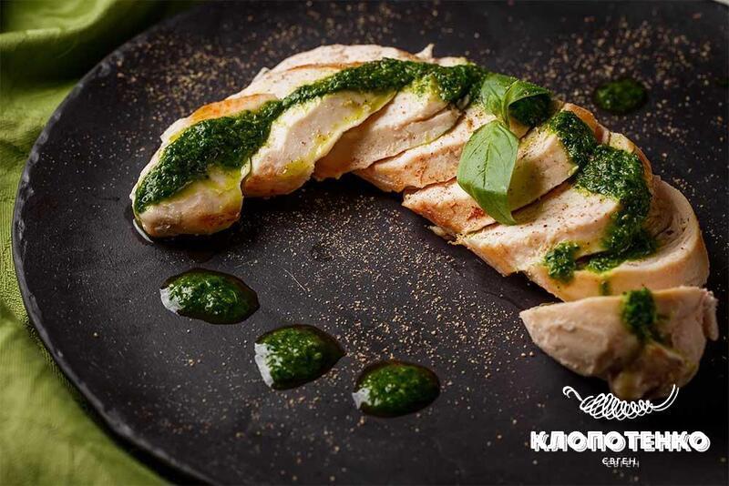 М'ясо, нарізане горизонтальними шматочками