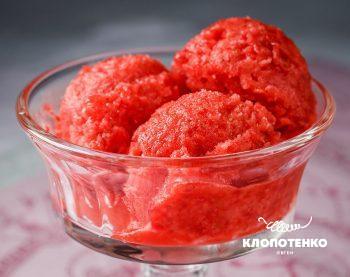 Полуничний сорбет