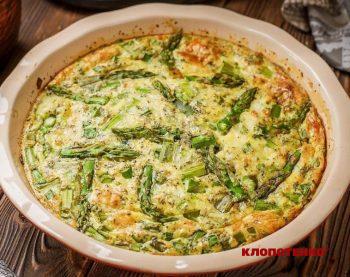 Пиріг зі спаржею з сиром