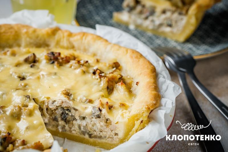 Кіш з куркою і грибами рецепт