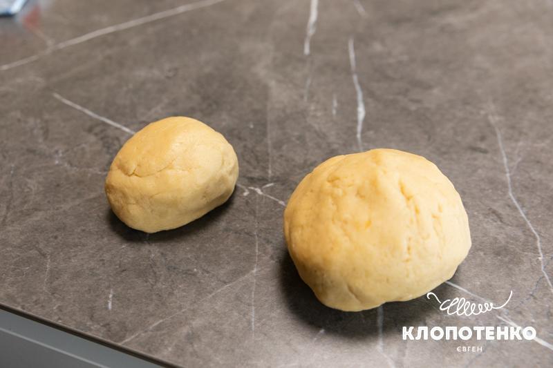 Розділяємо тісто