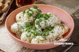 Молода картопля з кропом