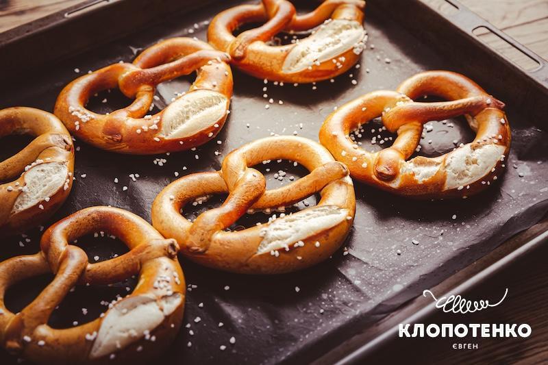 Дослідження проводили на брецелях