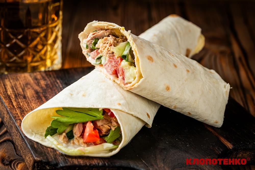 Лаваш з тунцем