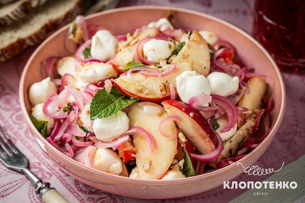 Салат з нектарину