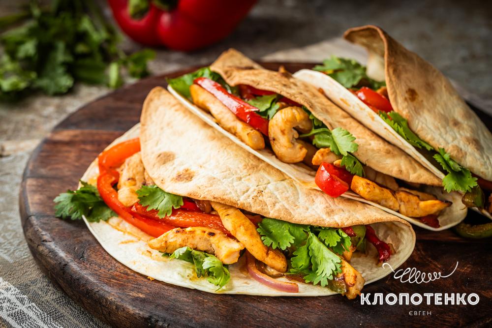 фахітос з куркою