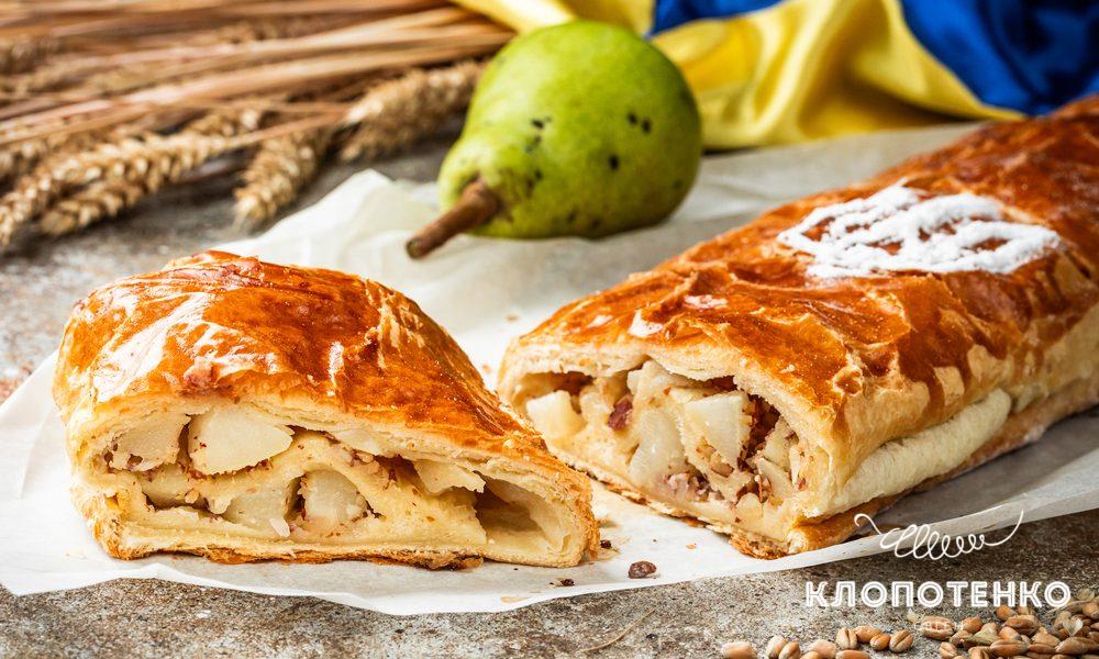 пиріг з листкового тіста з грушею