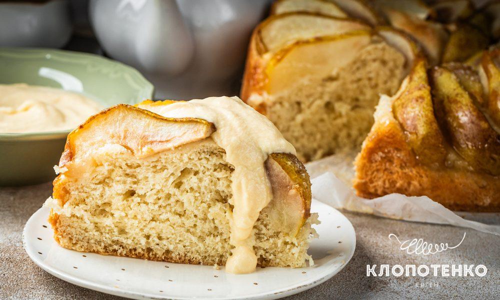пиріг з грушею та кремом англез
