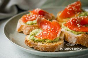канапки з лососем