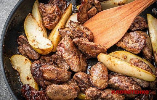 печінка з карамелізованою грушею
