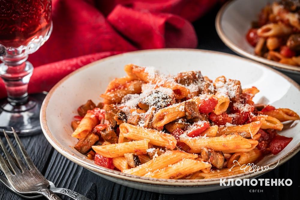 Паста з баклажанами