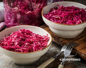 Квашена капуста з буряком