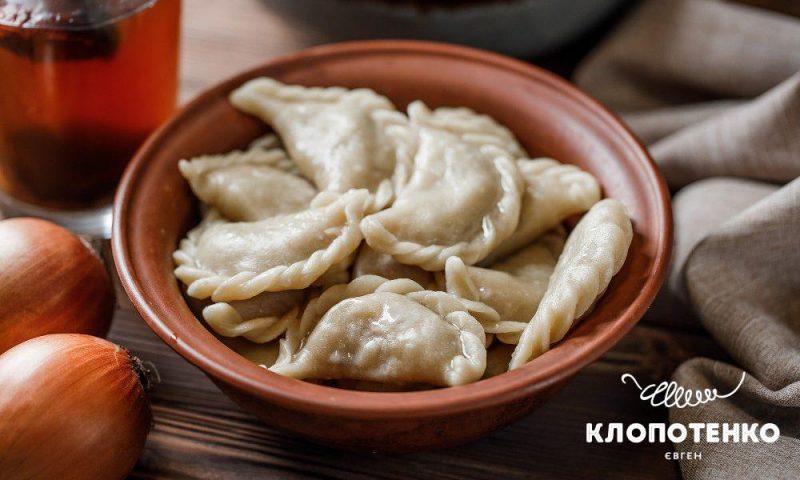Вареники з квашеною капустою