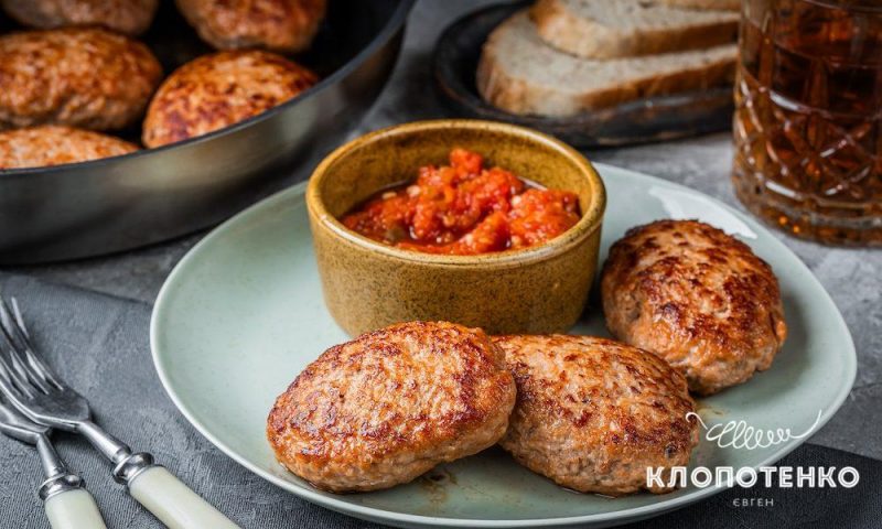 Томатні котлети