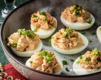 Фаршировані яйця