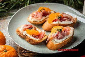 Канапки з хамоном