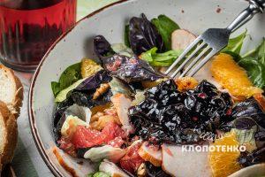 салат з копченою куркою
