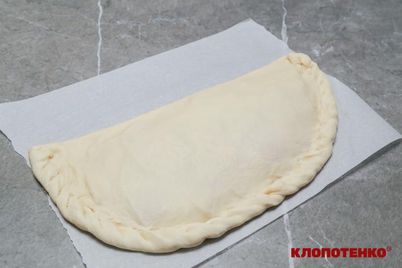 піца кальцоне