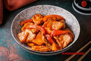 Свинина в кисло-солодкому соусі