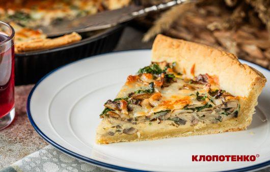 Кіш з грибами