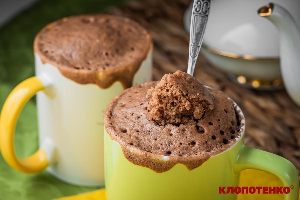 кекс у мікрохвильовці