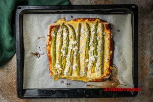 пиріг зі спаржею