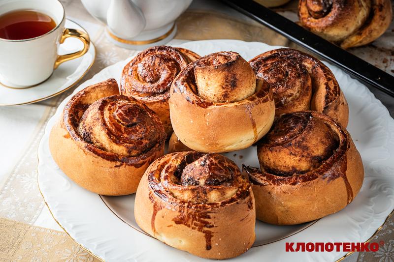 булочки з корицею
