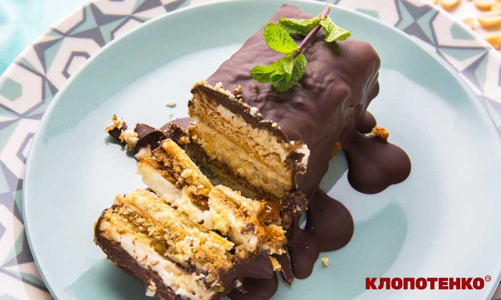 Пляцок Снікерс