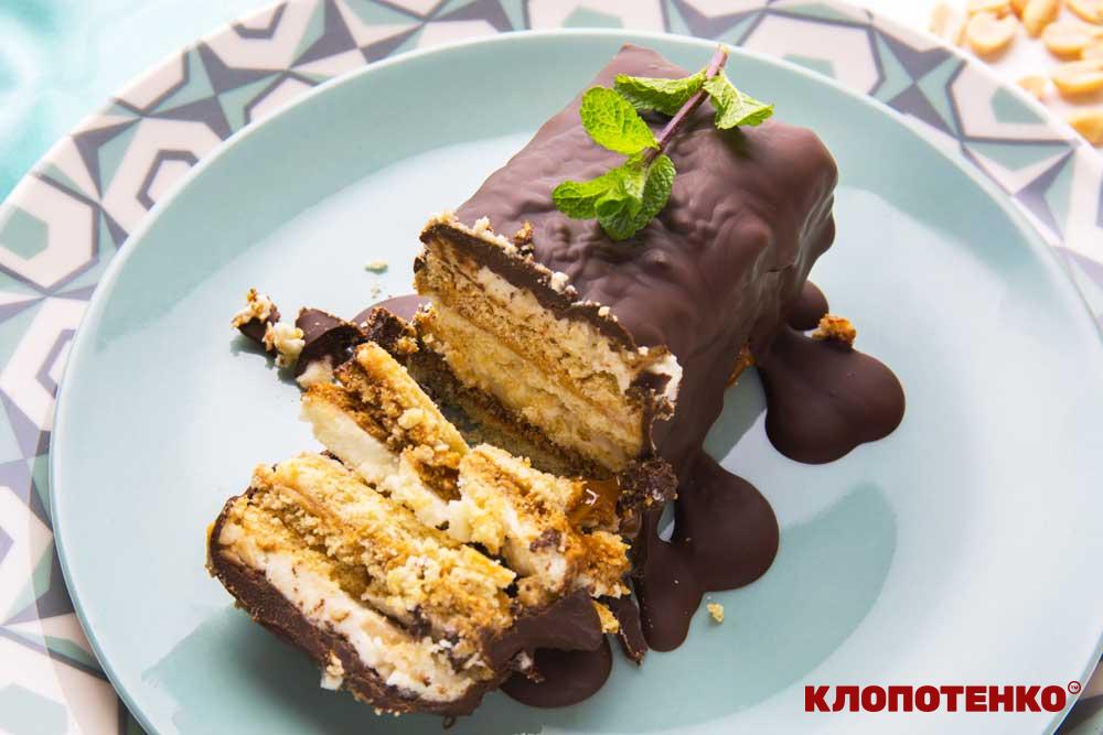 Пляцок Снікерс