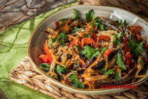 Салат з баклажанами