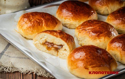 булочки з повидлом