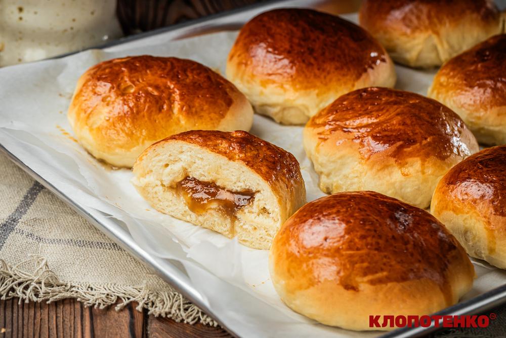 булочки з повидлом