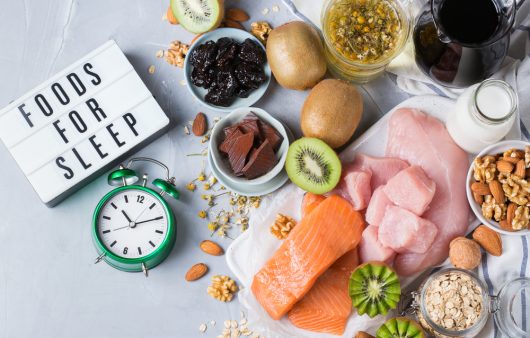 Що їсти, щоб краще спати. Топ-6 продуктів для міцного і здорового сну