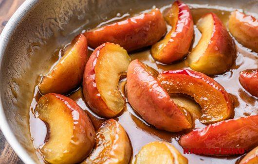 Карамелізовані яблука