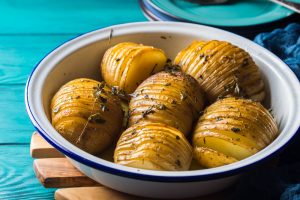 печена картопля