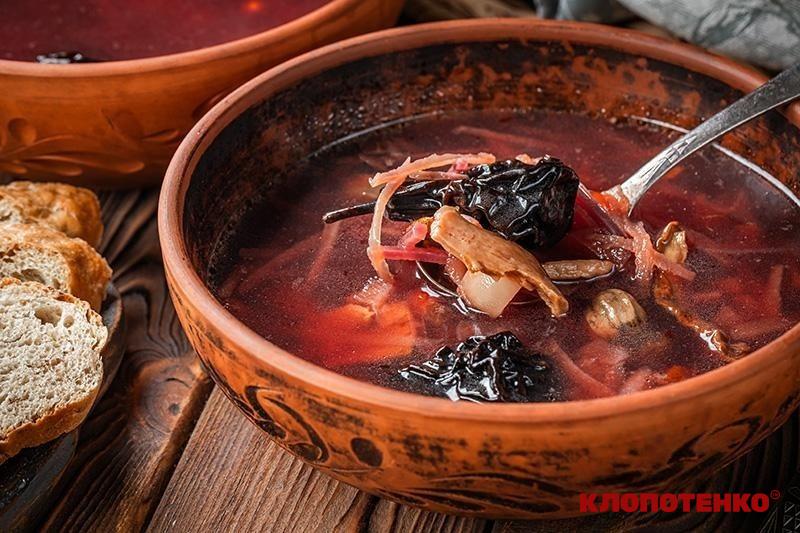 Борщ з копченою грушею та калиною