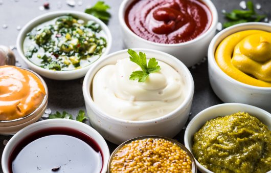 Ці популярні соуси містять найбільше прихованого цукру — дієтолог. А також чотири здорові альтернативи на заміну