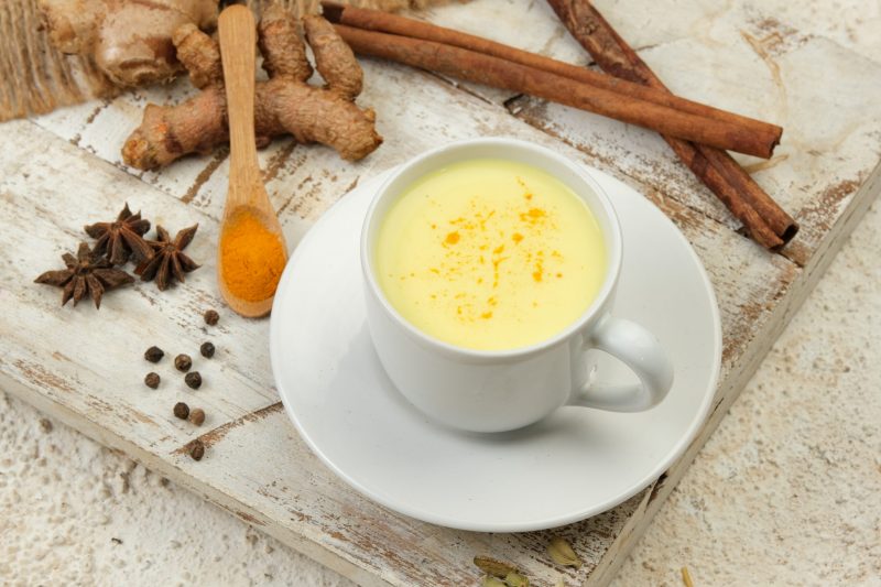 Золоте молоко