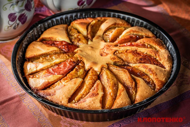 яблучний пиріг