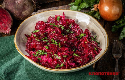 Салат з буряка з цибулею