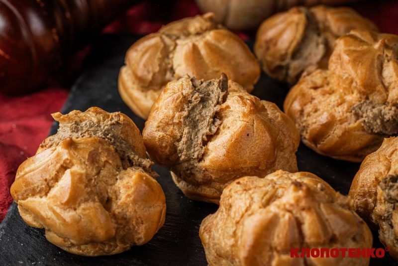 Заварні канапки з паштетом