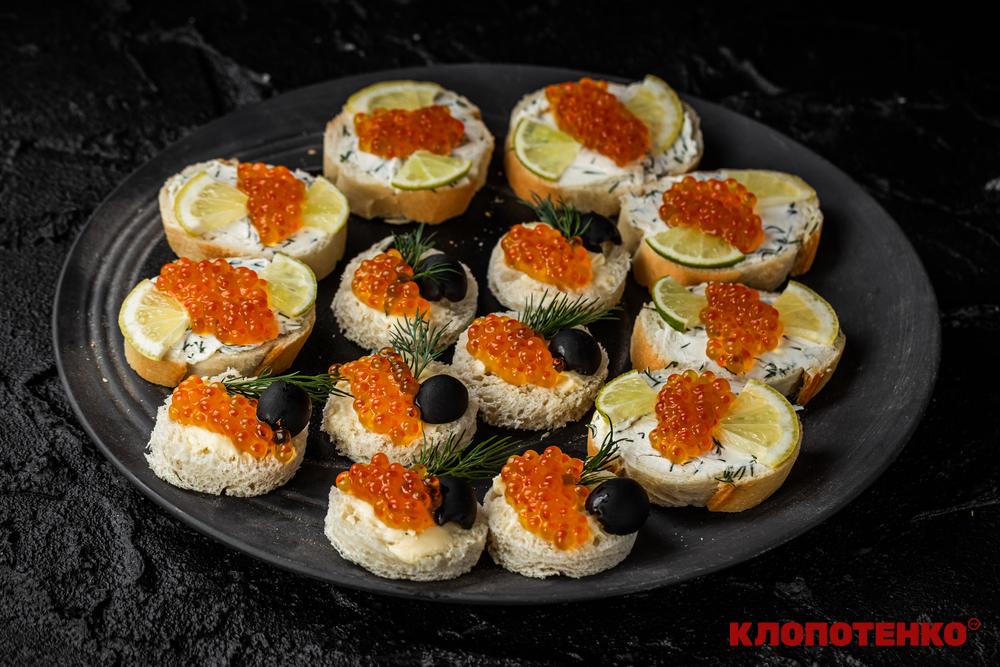 Канапки з ікрою